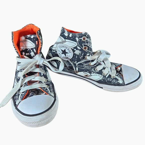 Converse Other - Converse Chuck Taylor All Star Black/White HighTop Kids Shoes Space Size 2 Youth